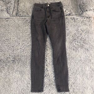 Universal Thread Dark Gray Women's Skinny Jeans